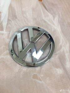 Эмблема Volkswagen Polo