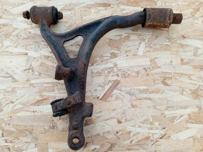 Рычаг подвески Mercedes W163