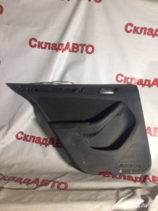 Обшивка двери Volkswagen Jetta 2010-2015