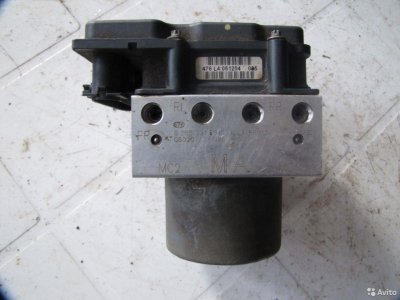 Блок ABS Subaru Impreza G11 2000-2007