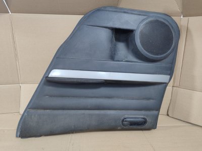 Обшивка боковой двери Mazda CX-7