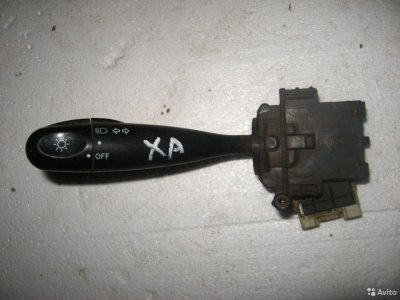 Переключатель поворотников Toyota XA 2003-2007