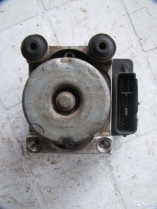 Блок ABS Mitsubishi Lancer 9 2003-2007