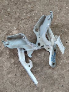Петля капота Toyota Harrier 2006 2