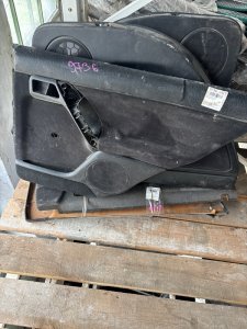 Обшивка боковой двери Volkswagen Passat B3