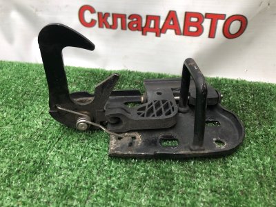 Крючок капота VOLKSWAGEN Passat 2008 B6