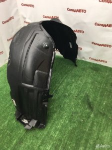Подкрылок Toyota Camry 2011-2014