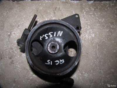 Насос Гура Nissan QG15