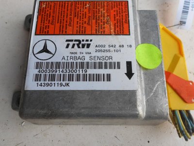 Блок управления airbag Mercedes W163