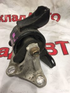 Подушка ДВС Honda Stepwgn 2003-2005