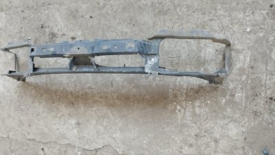 Рамка радиатора Volkswagen Passat B3