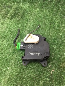 Сервопривод заслонки печки Honda StepWgn 2003 RF3