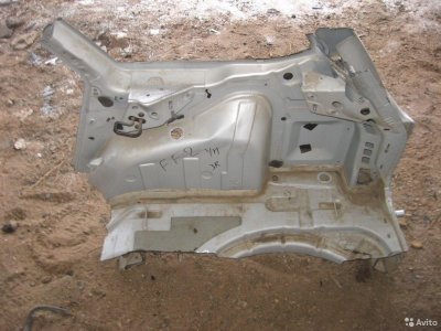 Крыло заднее правое Ford Focus 2 2005-2011