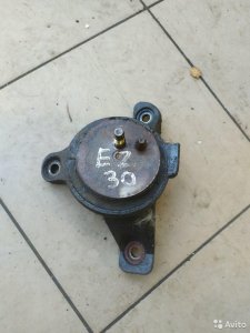 Опора двс Subaru Legasy B13 3.0 2003-2009