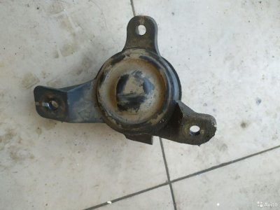 Опора двс Subaru Legasy B13 3.0 2003-2009