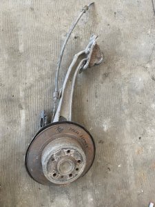 Кулак поворотный Opel Vectra B