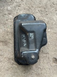 Поддон двигателя Toyota Surf