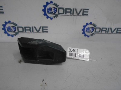 Крепление бампера Ford Focus 3 CB8