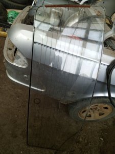 Стекло заднее газ 3110 2002 газ3110