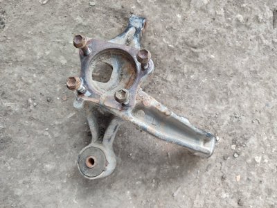 Кулак поворотный Toyota Camry 2008 ACV 40