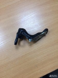 Петля двери Ford Focus 2005-2008