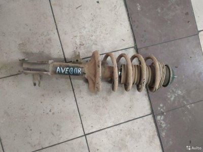 Стойки передние Chevrolet Aveo T250 2005-2011