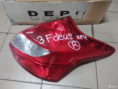 Фонарь правый новый Ford Focus 3 2011-2016