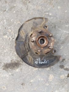 Кулаки передние Subaru Legasy B13 2003-2009