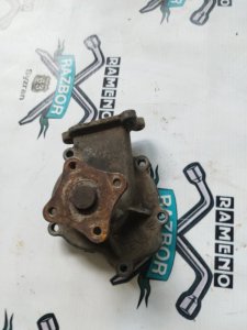 Помпа Nissan Serena C23