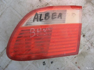 Фонарь правый внутренний б/у Fiat Albea 2003-2013