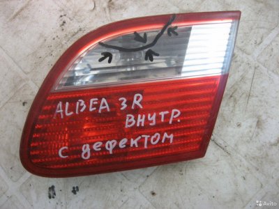 Фонарь правый внутренний б/у Fiat Albea 2003-2013