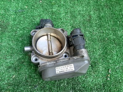 Дроссельная заслонка Mercedes W163 W202 W220 W210 W463