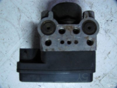 Блок ABS Toyota XA/Ist 2003-2007