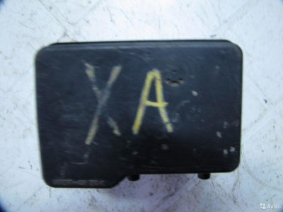 Блок ABS Toyota XA/Ist 2003-2007