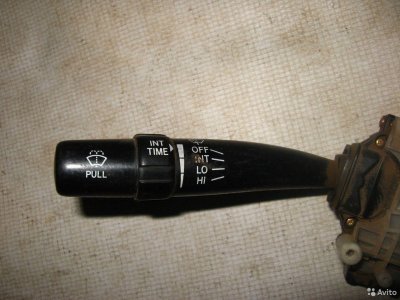 Переключатель подрулевой Toyota Carina AT211 96-02