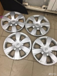 Колпак колеса Toyota Camry 2007 ACV40