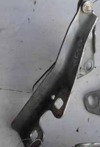 Петля капота Opel Astra H
