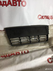 Решетка бампера Ford Focus