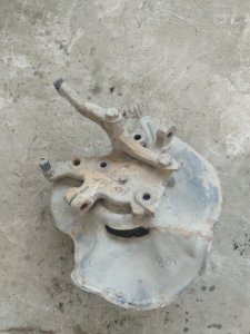 Кулак поворотный Mercedes-Benz 190 1992 W201