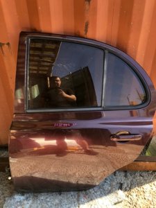Дверь NISSAN March 2009 AK12