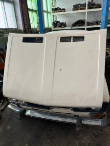 Капот Lada 2106