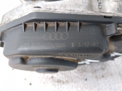 Заслонка дроссельная Audi A6 2.8 1997-2004