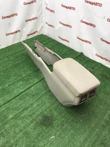 Консоль подлокотника Honda Accord 2009 CU2