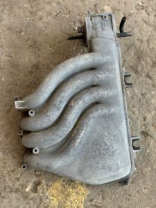 Коллектор впускной Opel Vectra B