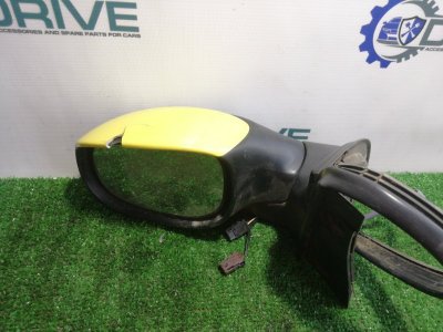 Зеркало Peugeot 1007