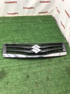Решетка Suzuki Grand Vitara 2012-2017