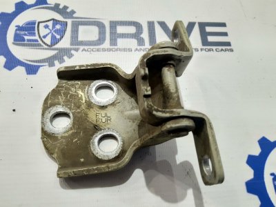 Петля двери верхняя Daewoo Matiz