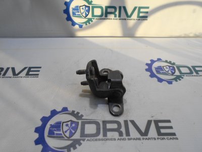 Петля двери Toyota Corona ST190