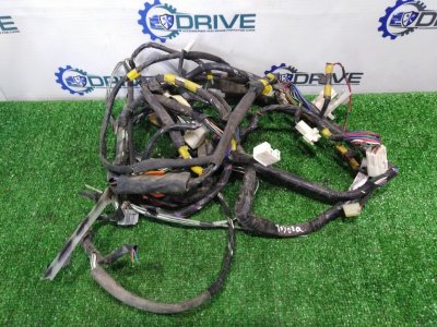 Коса (жгут) проводов панели Toyota Ipsum 1996 - 2001 SXM10