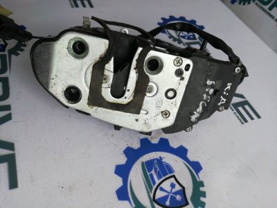Замок двери Kia Spectra